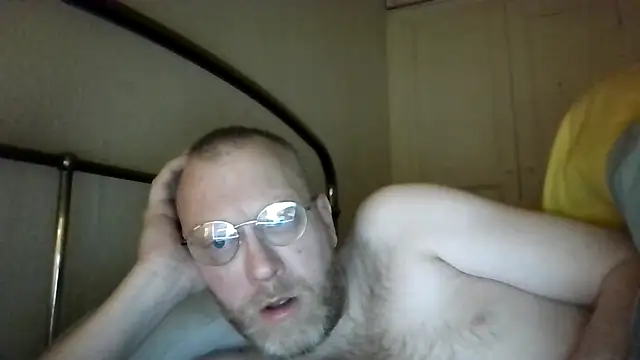 UnshodSixties online show from 03-28-26, 03:39