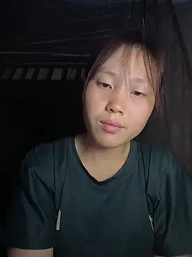 Snapshot of kekely chatting on 05-12-26, 02:58 kekely online show from 05-12-26, 02:58