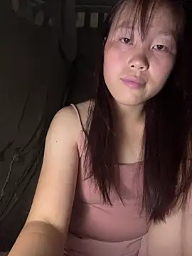 Snapshot of kekely chatting on 05-15-26, 02:57 kekely online show from 05-15-26, 02:57
