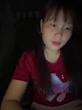 Snapshot of kekely chatting on 06-06-26, 02:33 kekely online show from 06-06-26, 02:33