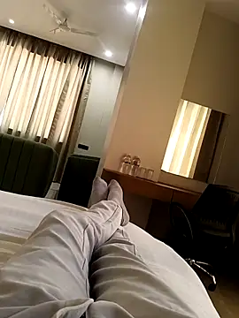 Romantic rakesh 12 online show from 03-03-26, 08:20