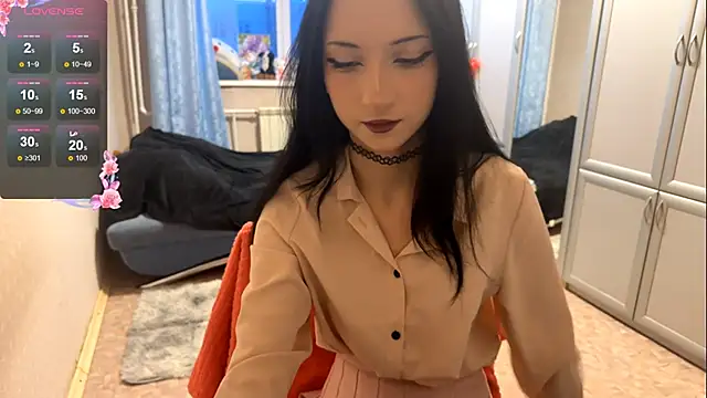 Snapshot of UrBabeLuna chatting on 02-04-26, 04:07 UrBabeLuna online show from 02-04-26, 04:07