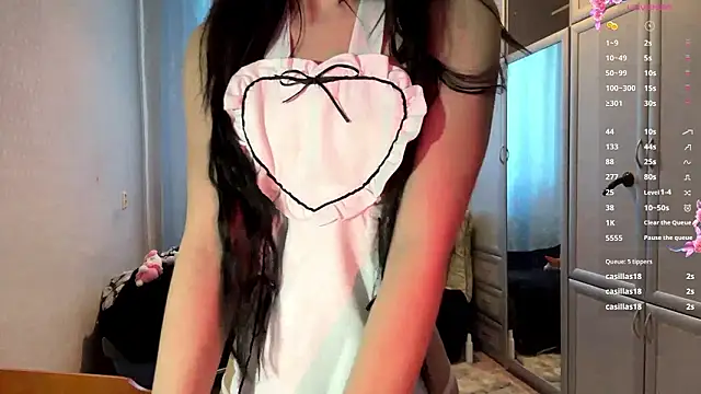 UrBabeLuna online show from 03-08-26, 01:04