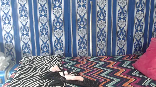 Snapshot of FlameZee chatting on 02-19-26, 09:49 FlameZee online show from 02-19-26, 09:49