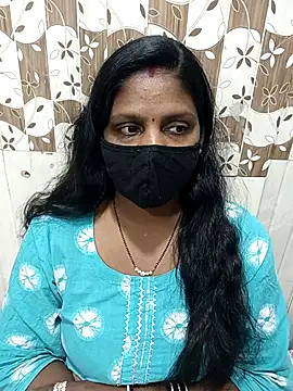 Snapshot of Parul-009 chatting on 02-14-26, 08:00 Parul-009 online show from 02-14-26, 08:00