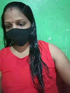 Snapshot of Parul-009 chatting on 07-11-26, 05:32 Parul-009 online show from 07-11-26, 05:32
