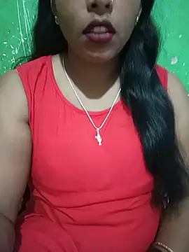 Snapshot of Parul-009 chatting on 07-13-26, 04:37 Parul-009 online show from 07-13-26, 04:37