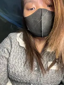 Snapshot of Violin_xue chatting on 02-17-26, 03:47 Violin xue online show from 02-17-26, 03:47