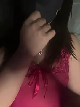 Snapshot of Violin_xue chatting on 02-19-26, 11:06 Violin xue online show from 02-19-26, 11:06