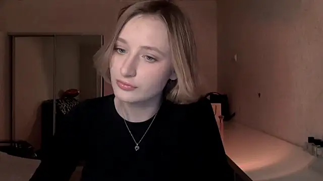 Snapshot of DeliciaBagnoli chatting on 02-28-26, 04:08 DeliciaBagnoli online show from 02-28-26, 04:08