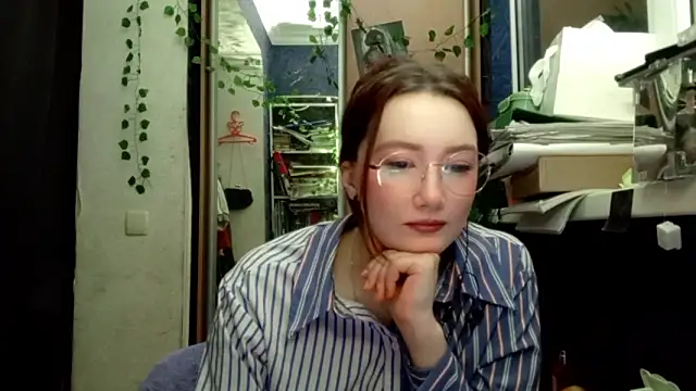 PhoebePalmer online show from 03-28-26, 07:57