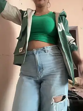 Snapshot of kavyababy00 chatting on 02-10-26, 08:29 kavyababy00 online show from 02-10-26, 08:29