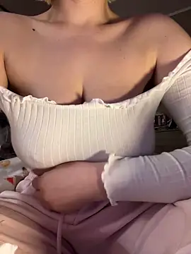 Best-B00bs online show from 03-08-25, 09:18