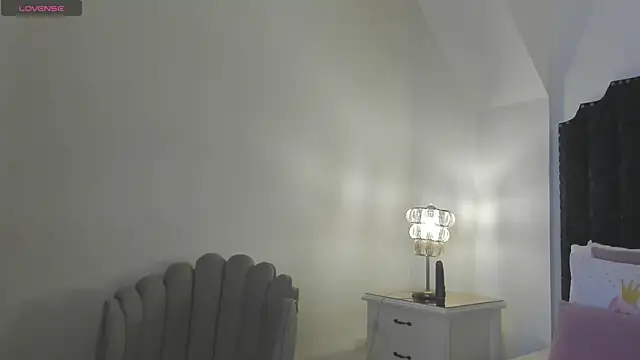 Snapshot of victoria_martinez_ chatting on 02-24-26, 11:19 victoria martinez online show from 02-24-26, 11:19