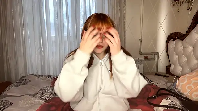 Snapshot of KatheyMichelfelder chatting on 02-24-26, 06:00 KatheyMichelfelder online show from 02-24-26, 06:00