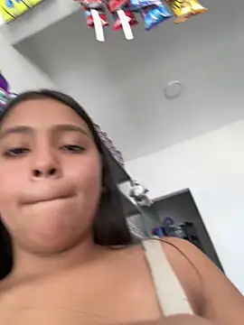 Snapshot of Baby_morena12 chatting on 02-12-26, 04:02 Baby morena12 online show from 02-12-26, 04:02