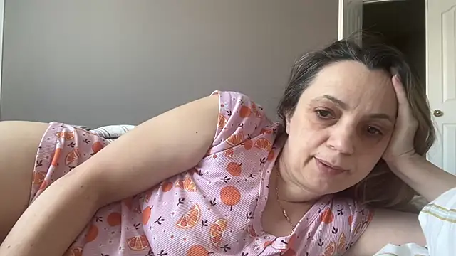 Snapshot of ShyFlameLive chatting on 02-19-26, 03:41 ShyFlameLive online show from 02-19-26, 03:41