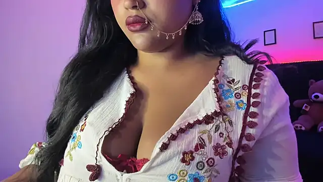 Kamala Khan Tx online show from 04-14-26, 03:07