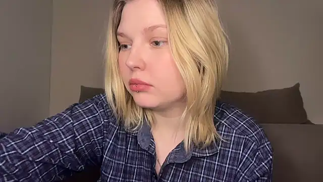 Ophelia Ritz online show from 04-09-26, 10:59