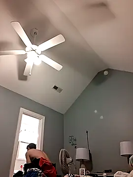 Snapshot of TrndSettr chatting on 02-10-26, 11:42 TrndSettr online show from 02-10-26, 11:42