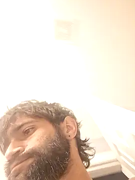 Snapshot of TrndSettr chatting on 02-26-26, 01:15 TrndSettr online show from 02-26-26, 01:15