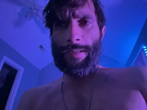 Snapshot of TrndSettr chatting on 02-28-26, 10:44 TrndSettr online show from 02-28-26, 10:44