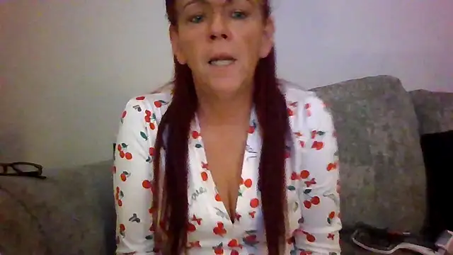 Snapshot of Forbidden-Irish-x chatting on 03-03-26, 08:04 Forbidden-Irish-x online show from 03-03-26, 08:04