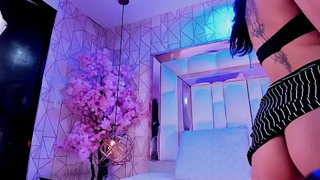 Snapshot of AleskaFox chatting on 03-03-26, 01:06 AleskaFox online show from 03-03-26, 01:06