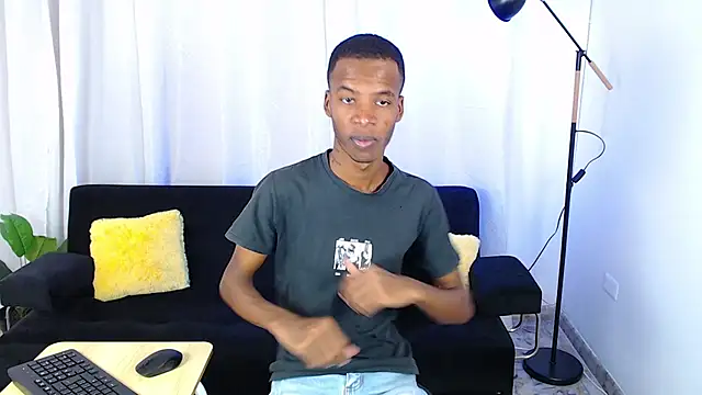 gusy 18 online show from 02-17-26, 08:37