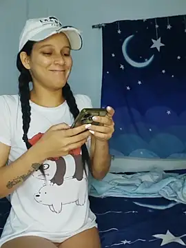 Perla and Maikol online show from 02-21-26, 02:56