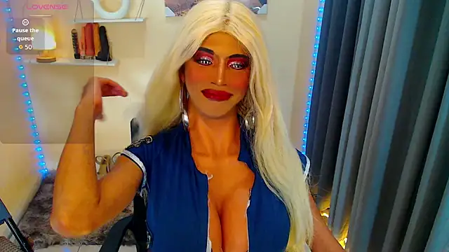 Snapshot of Sexyshamara chatting on 02-06-26, 10:29 Sexyshamara online show from 02-06-26, 10:29