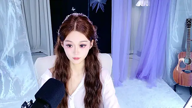 Snapshot of Dancer_Lucky-Nini chatting on 02-06-26, 09:34 Dancer Lucky-Nini online show from 02-06-26, 09:34