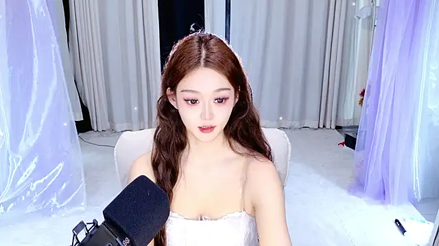 Snapshot of Dancer_Lucky-Nini chatting on 02-28-26, 04:57 Dancer Lucky-Nini online show from 02-28-26, 04:57