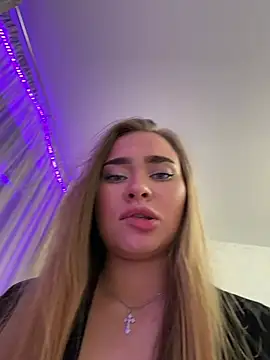 MonicaWestt online show from 05-31-26, 06:53