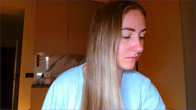 BluueSilk online show from 11-18-25, 06:18