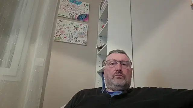 doudou310 online show from 03-13-26, 04:19