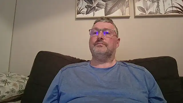 doudou310 online show from 03-16-26, 05:50