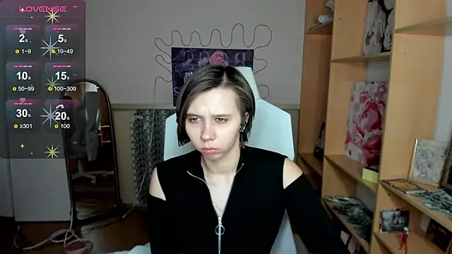 Snapshot of Scarlet_Sirenn chatting on 02-24-26, 08:34 Scarlet Sirenn online show from 02-24-26, 08:34