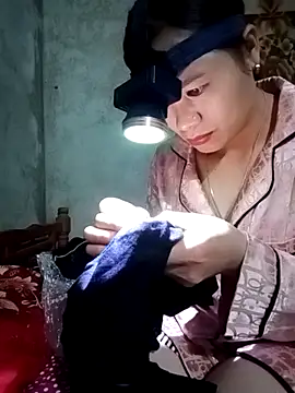 Snapshot of l_kiss chatting on 02-05-26, 01:49 l kiss online show from 02-05-26, 01:49