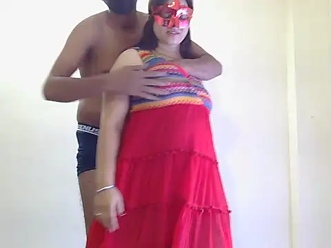Snapshot of hotcuple7 chatting on 02-22-26, 06:57 hotcuple7 online show from 02-22-26, 06:57