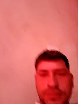 Snapshot of elvergon23139 chatting on 02-06-26, 03:15 elvergon23139 online show from 02-06-26, 03:15