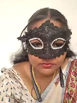 Snapshot of Tamil_Shalini12 chatting on 08-06-26, 06:48 Tamil Shalini12 online show from 08-06-26, 06:48