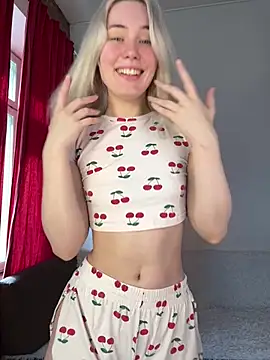 LovelyMiu online show from 07-10-26, 01:36