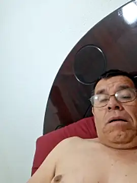 Snapshot of eros3442 chatting on 02-05-26, 04:50 eros3442 online show from 02-05-26, 04:50