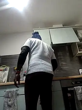 Truelove001 online show from 02-02-26, 07:51