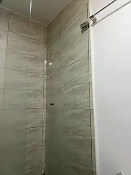 Snapshot of vicky_ney chatting on 12-28-24, 04:08 vicky ney online show from 12-28-24, 04:08