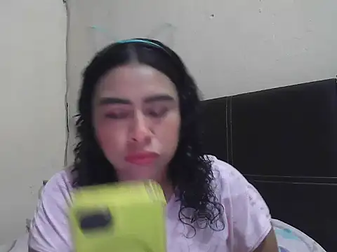 DalilahMx online show from 05-06-26, 02:55
