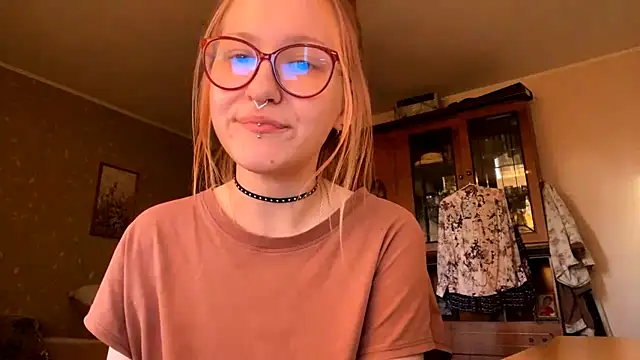 LaureenVielma online show from 04-01-26, 01:41