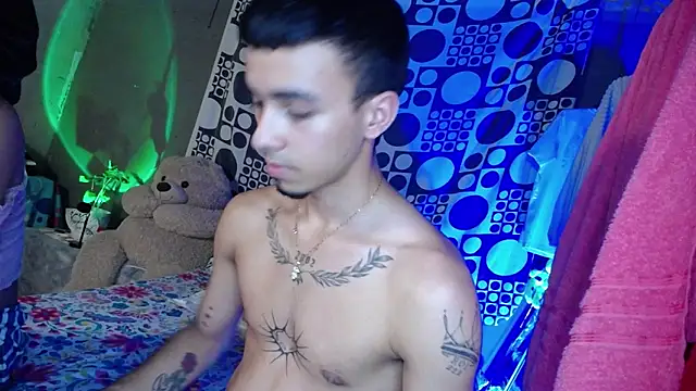 Snapshot of THE_PERFECT_COUPLE_12 chatting on 02-03-26, 08:36 THE PERFECT COUPLE 12 online show from 02-03-26, 08:36