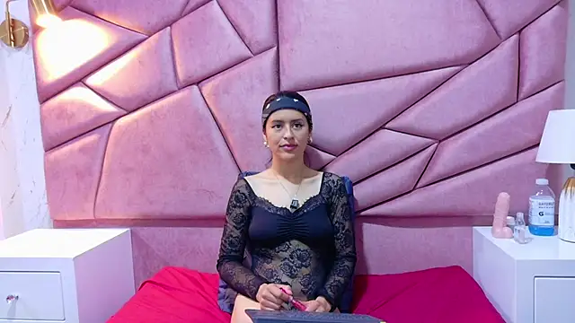 Snapshot of zhilakya chatting on 02-06-26, 06:22 zhilakya online show from 02-06-26, 06:22